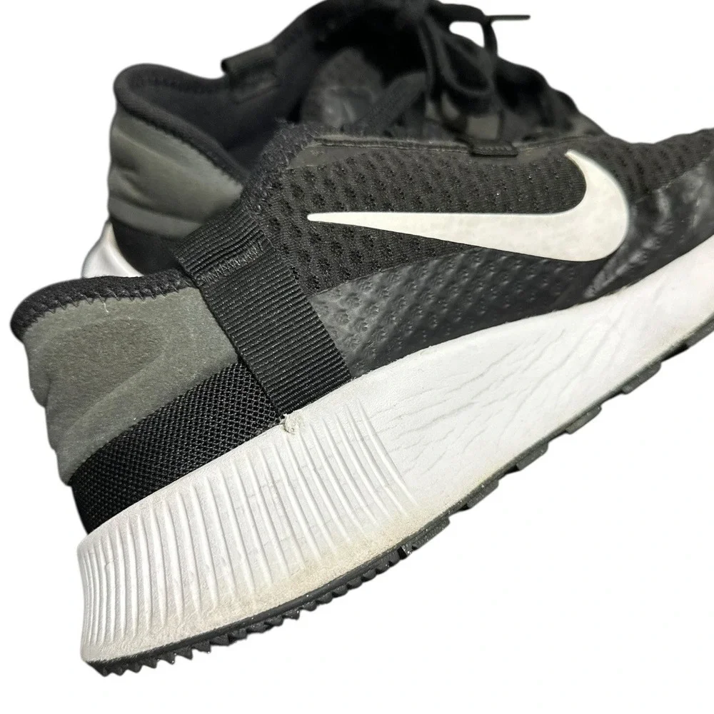 Nike‎ Reposto Running Shoes in black, dark smoke grey & white Size 7 CZ5631 012